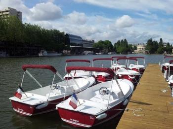 Balade en barque sur la seine, pour un Paris insolite